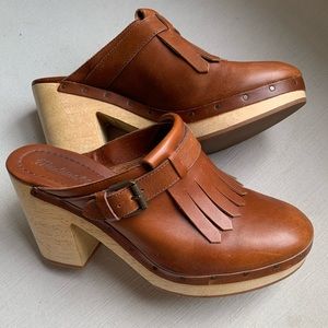 Madewell Brown Leather Kiltie Clogs with Fringe